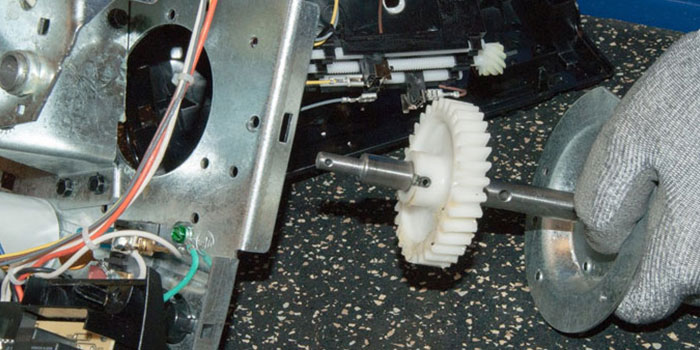 garage door opener sprocket replacement in Whonnock