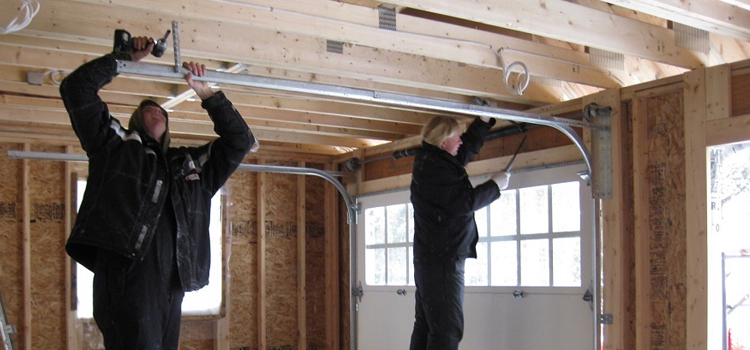 overhead garage door installation in Pitt Meadows